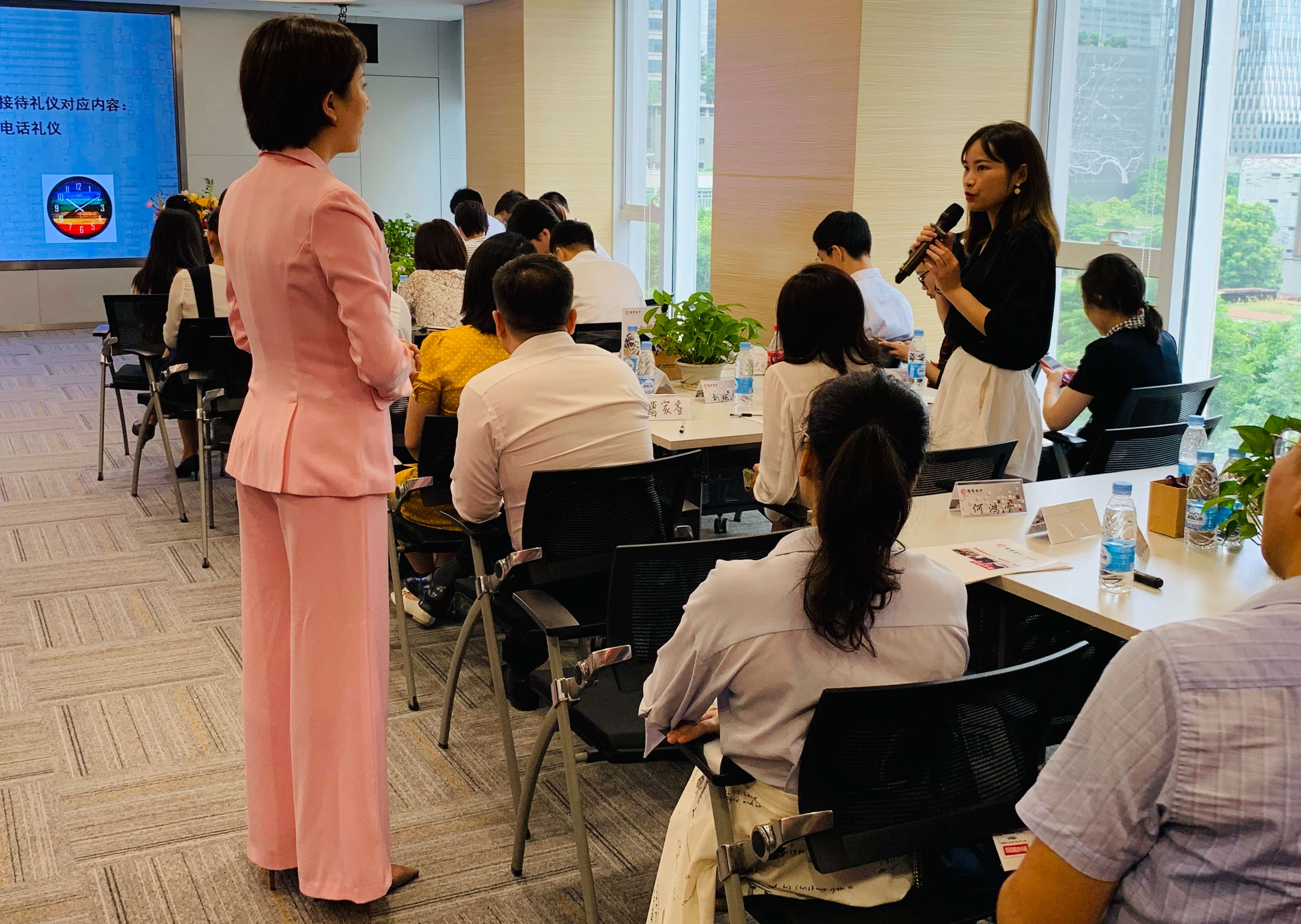 珠海會務禮儀培訓服務案例|增加行業競爭力