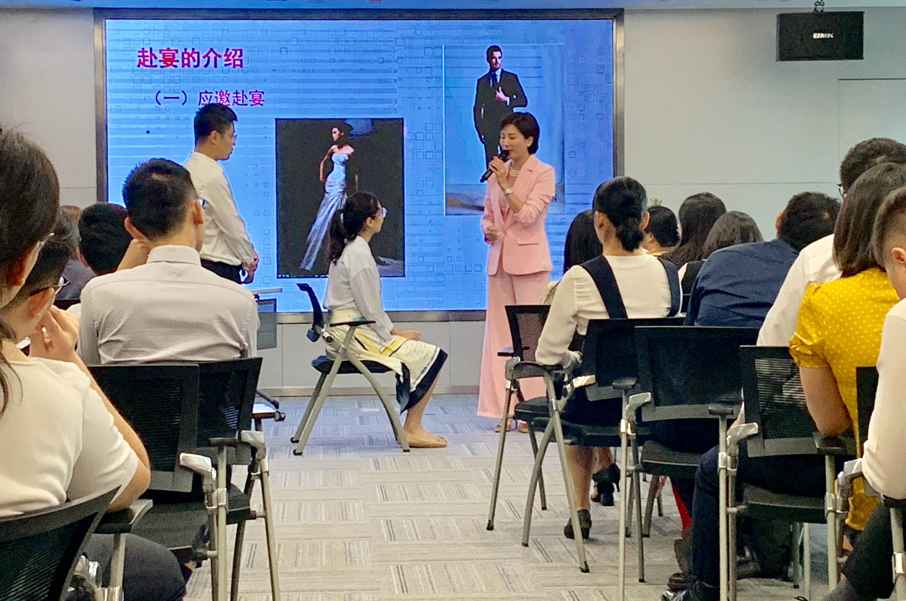 正規肇慶培訓醫院禮儀服務案例|能采納到職業現場的課程